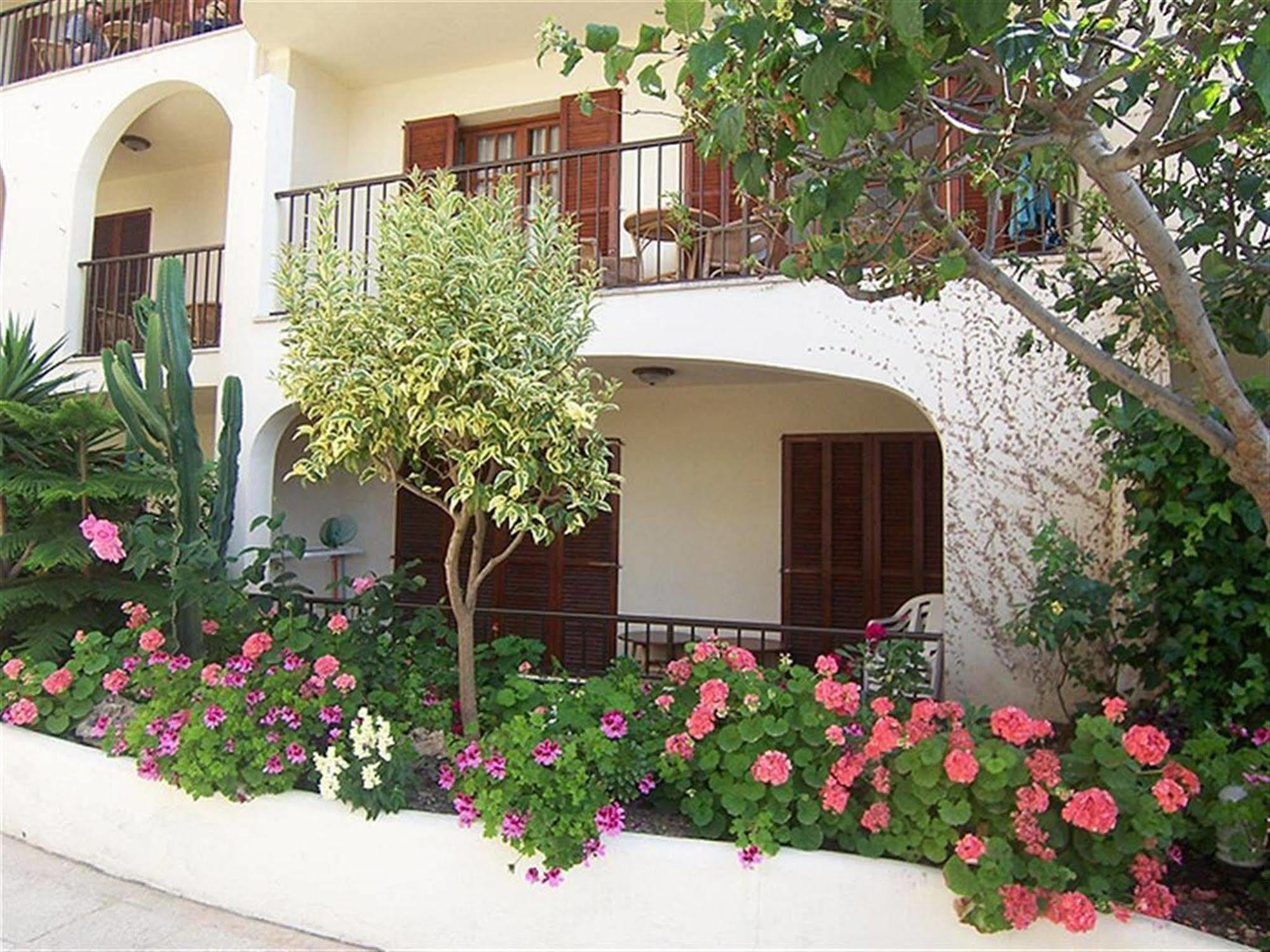 Apartamentos Casa Vida Санта Понса Екстериор снимка